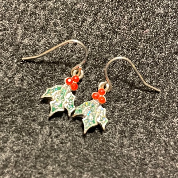 Holiday Earring Bundle - Picture 4 of 5